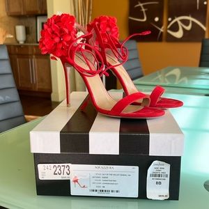 Stunning Aquazzura Lily of the Valley Sandal